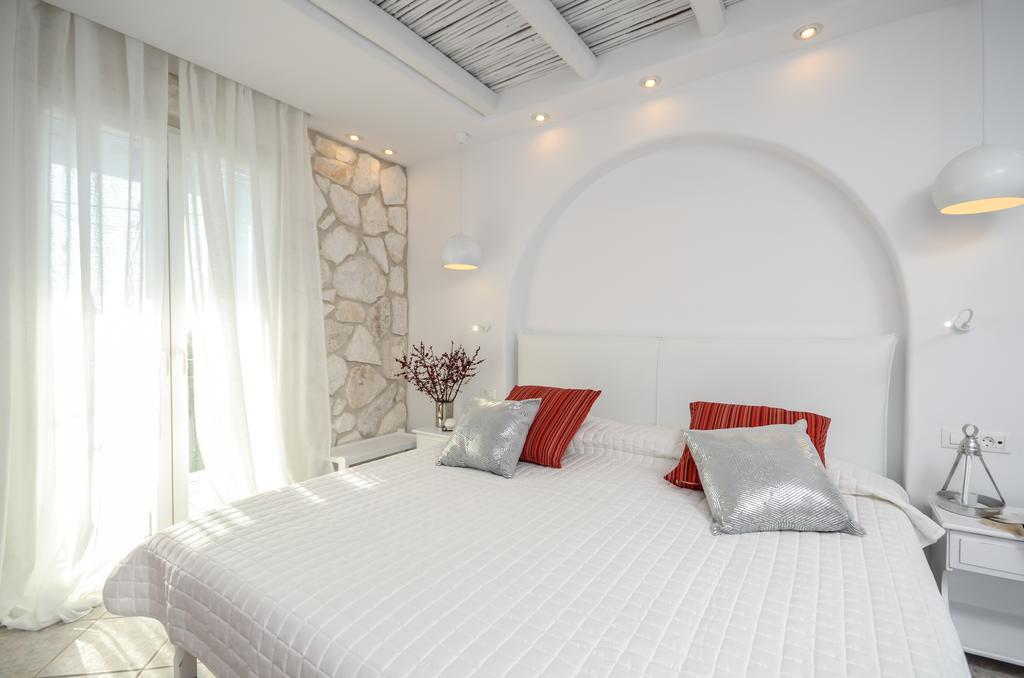 Naxos Evilion Luxury Apartments & Suites Naxos City Pokoj fotografie